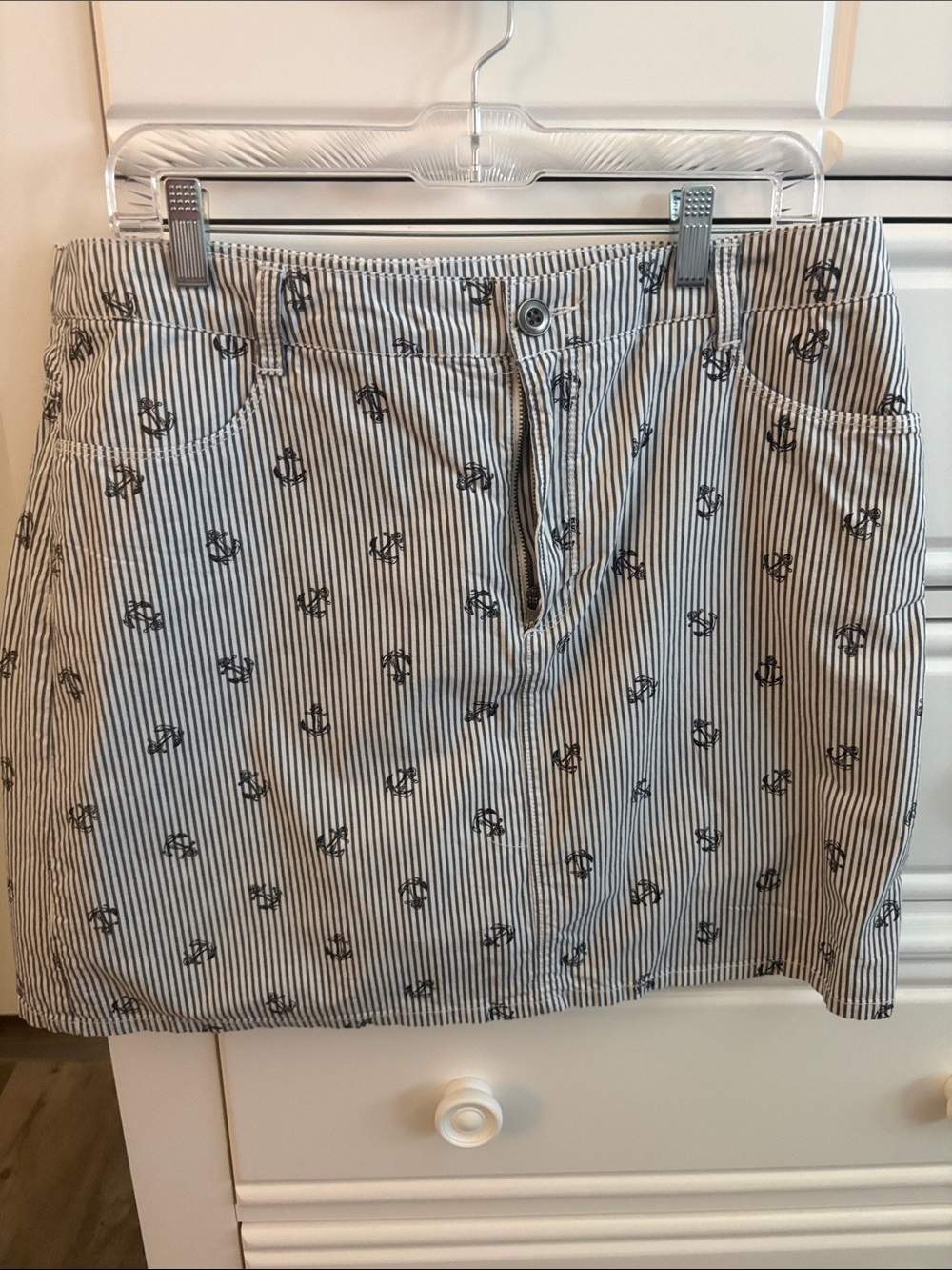 Skort with anchor print